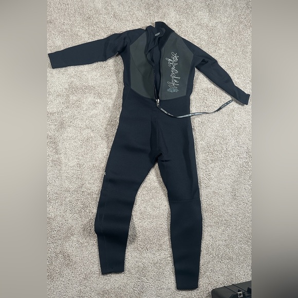 Hyperflex Wetsuit 3.2mm - Picture 2 of 4